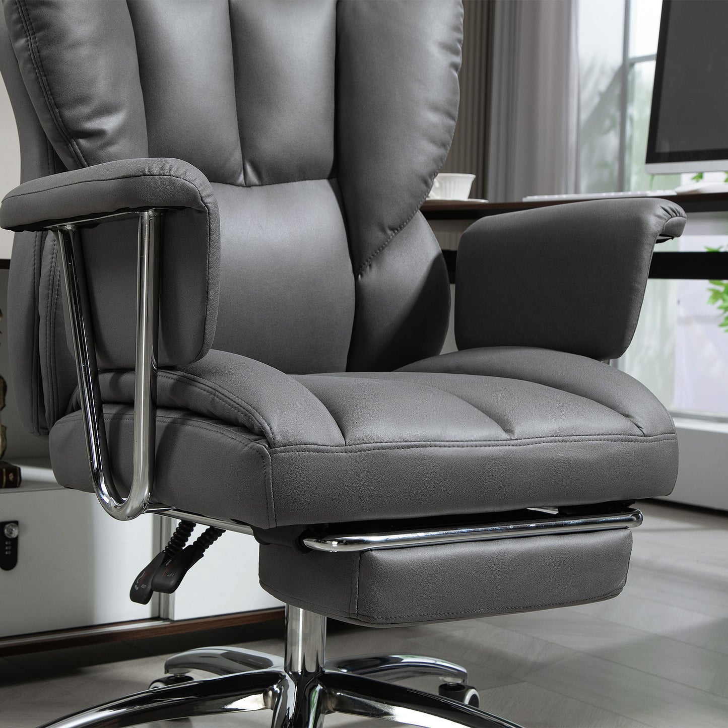 HOMCOM Ergonomischer Bürostuhl, gepolstert, mit Fußstütze, verstellbarer Lehne, 360° drehbar, Dunkelgrau
