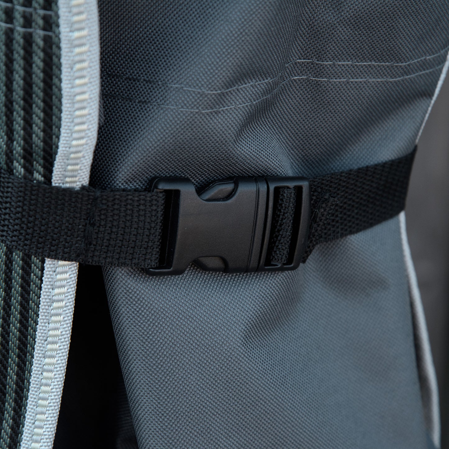 Outsunny Campingbett, klappbares Feldbett mit Kopfkissen, 188 x 64,5 x 53 cm, Grau