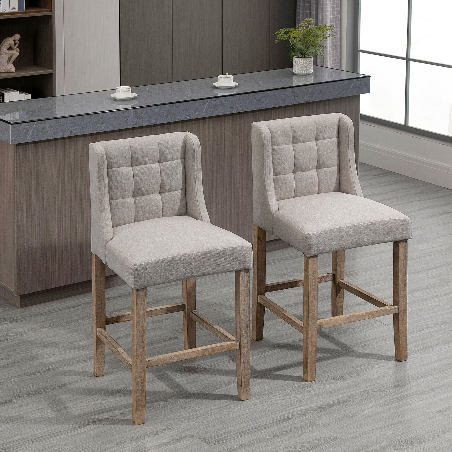 HOMCOM 2er-Set Barhocker mit lehne Barstühle mit Knopfheftung, Massivholz, inkl. Fußstütze, 47 cm x 50 cm x 101 cm, Grau + Natur