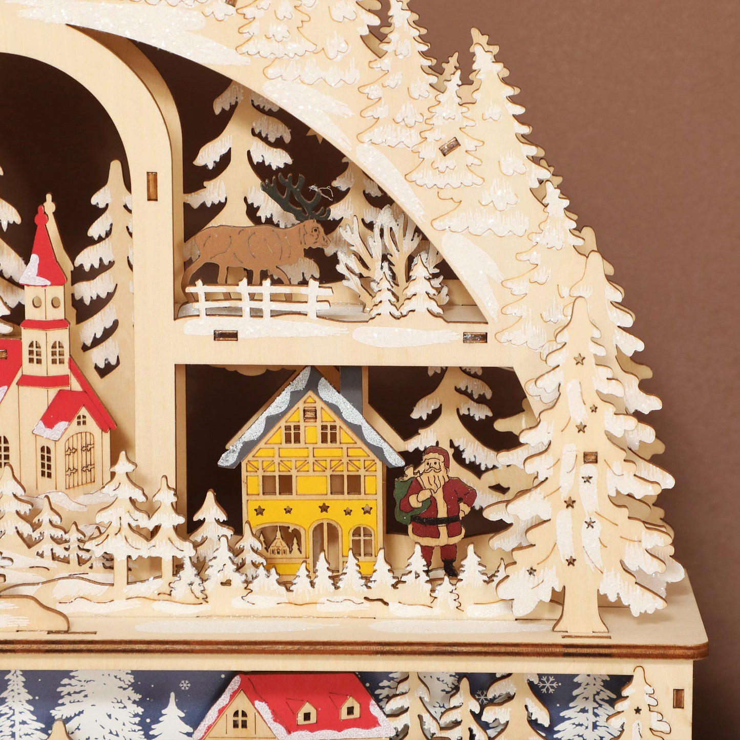 HOMCOM Weihnachtsdorf mit LED-Leuchtung، 45 سم Weihnachtsstadt mit Schneemann، Renntier und Bäume Naturholz