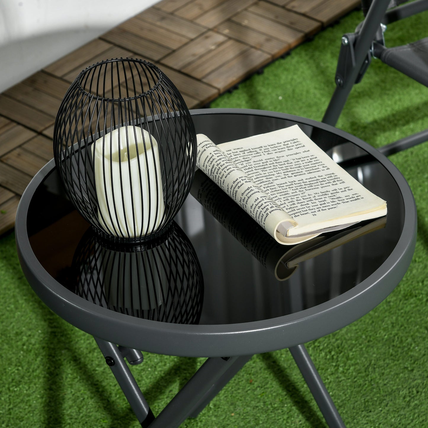 Outsunny Klappbarer Beistelltisch, Outdoor-Klapptisch, mit Tischplatte aus gehärtetem Glas, für Terrasse, 45 x 45 x 50 cm Schwarz