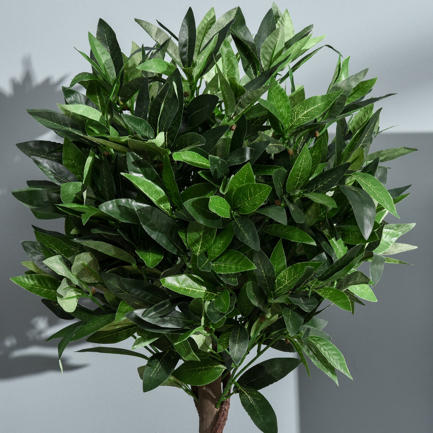 Outsunny 2er-Set Künstlicher Lorbeerbaum, 120 cm, Kunstpflanzen im Zementtopf, Kunststoff-Pflanzen für drinnen und draußen, Grün