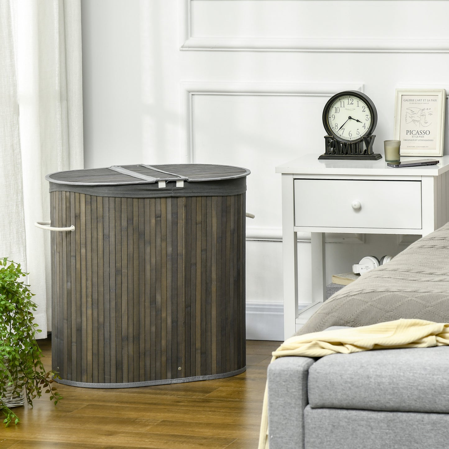 HOMCOM 100 L Wäschekorb mit Deckel, Griff, 2 Abschnitte, herausnehmbarer Wäschesack, für Schlafzimmer, Badezimmer, Bambus, Grau