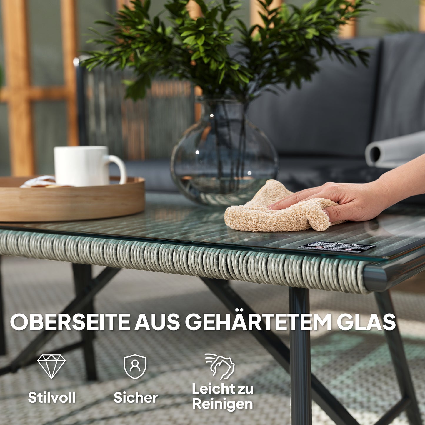Outsunny 4-teiliges Gartenmöbel-Set, 1 Sofa, 2 Sessel, 1 Tisch mit Glasplatte, Kissen, Stahlrahmen, Kunststoff-Rattan, Grau