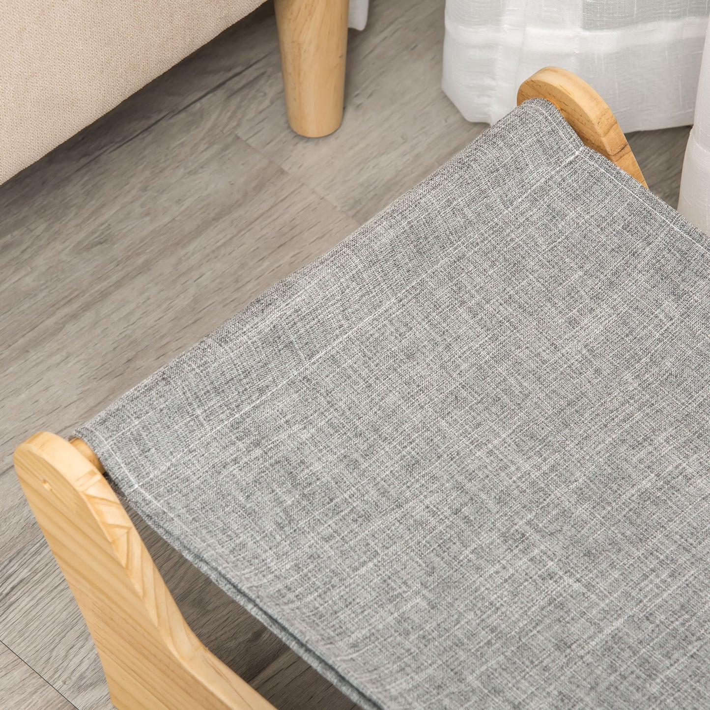 PawHut Katzenbett mit Gestell Hängematte für Katzen erhöhtes Katzennest mit weichem Kissen Kiefernholz Natur 68 x 43 x 20 cm