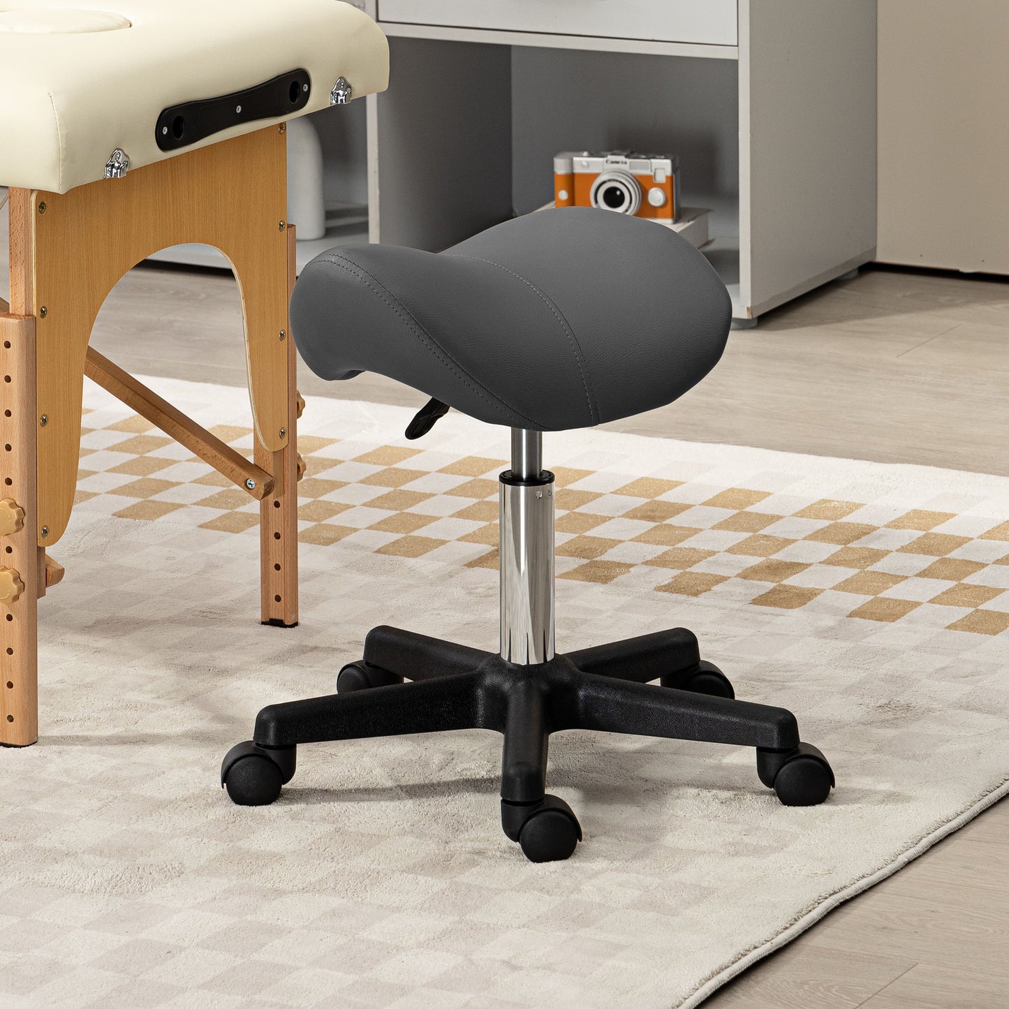 HOMCOM Rollhocker, sattelförmiger Sitz, höhenverstellbar, um 360° drehbar, Kunstleder, grau, 48 x 47 x 45-59 cm