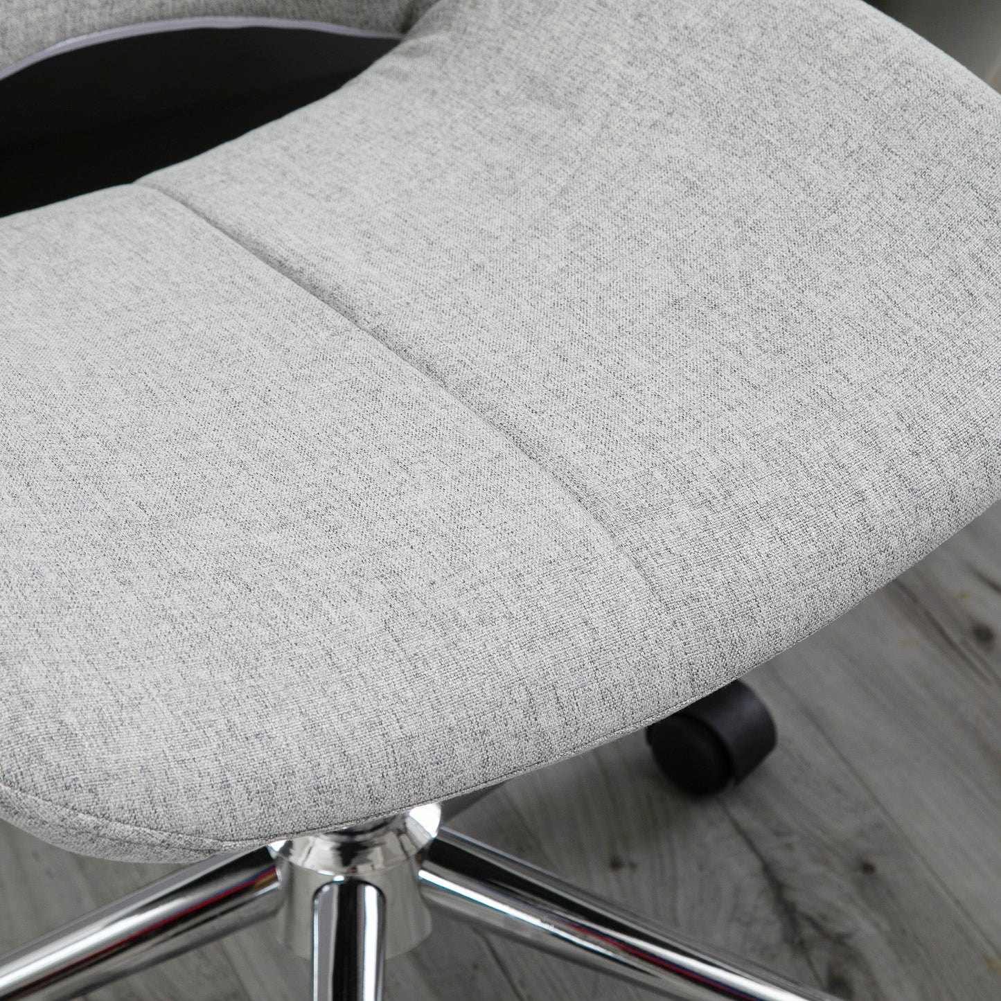 HOMCOM Bürostuhl, höhenverstellbar, um 360° drehbar, bis 110 kg, Metallrahmen, hellgrau, 49 x 56,5 x 73-82,5 cm