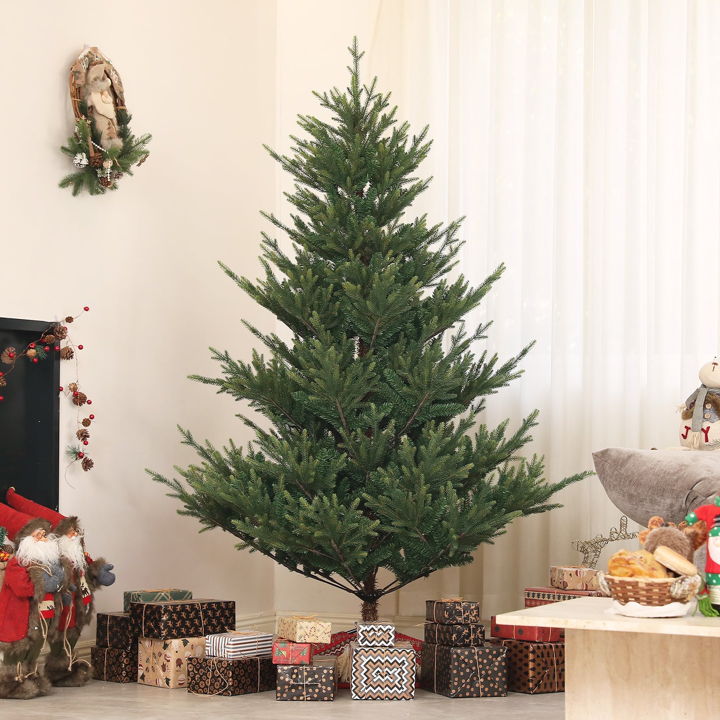 HOMCOM Künstliche norwegische Fichte, Weihnachtsbaum mit 1046 Spitzen, Metallsockel, Grün