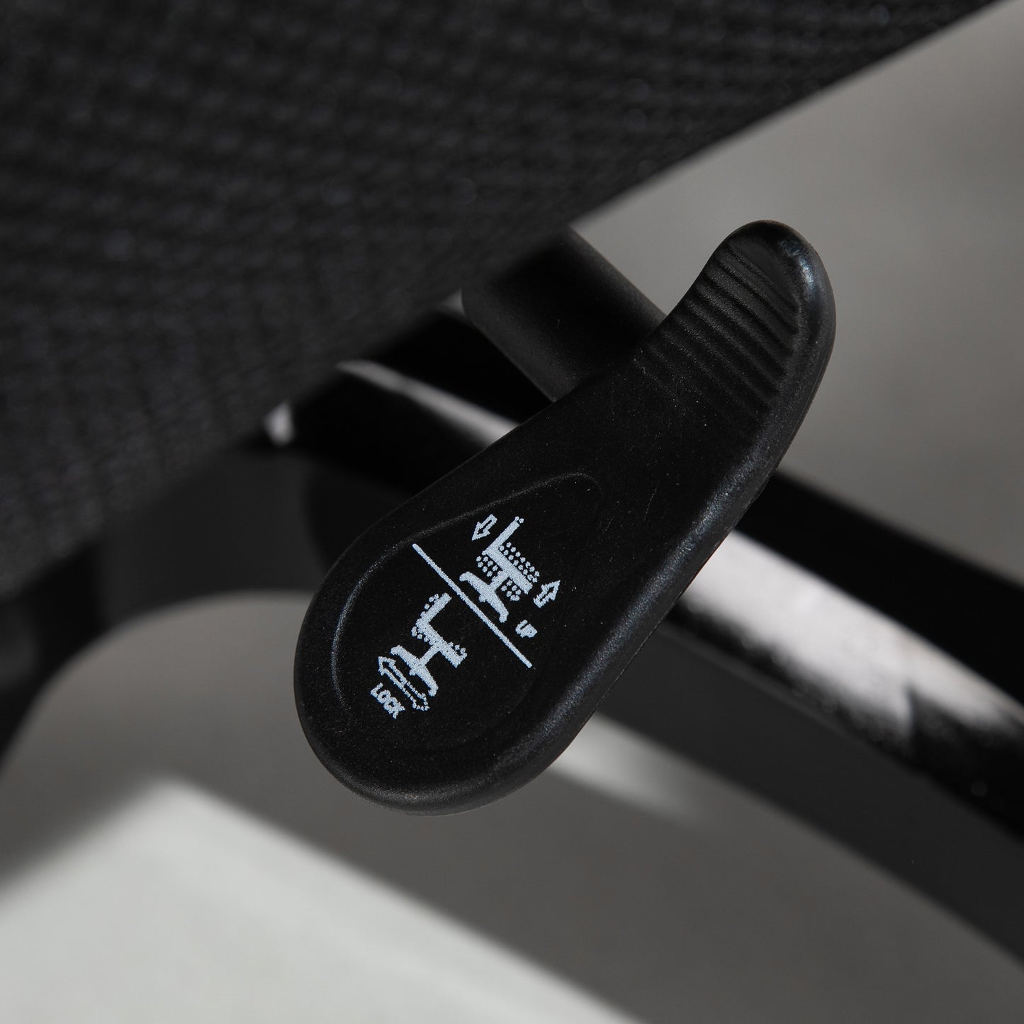 Vinsetto Bürostuhl, Ergonomisch Schreibtischstuhl mit Liegefunktion, Drehfunktion, Höhenverstellbar Computerstuhl für Home-Office, Kunstleder, Schwarz