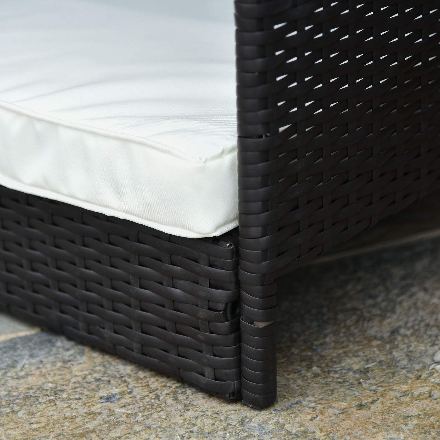 PawHut Rattan Hundeliege Outdoor mit Dach, Erhöhtes Hundebett für kleine und mittelgroße Hunde, Kühlendes Haustierliege mit Metallrahmen, Kissen für Draußen, 69 x 98 x 70 cm, Kaffee-Braun