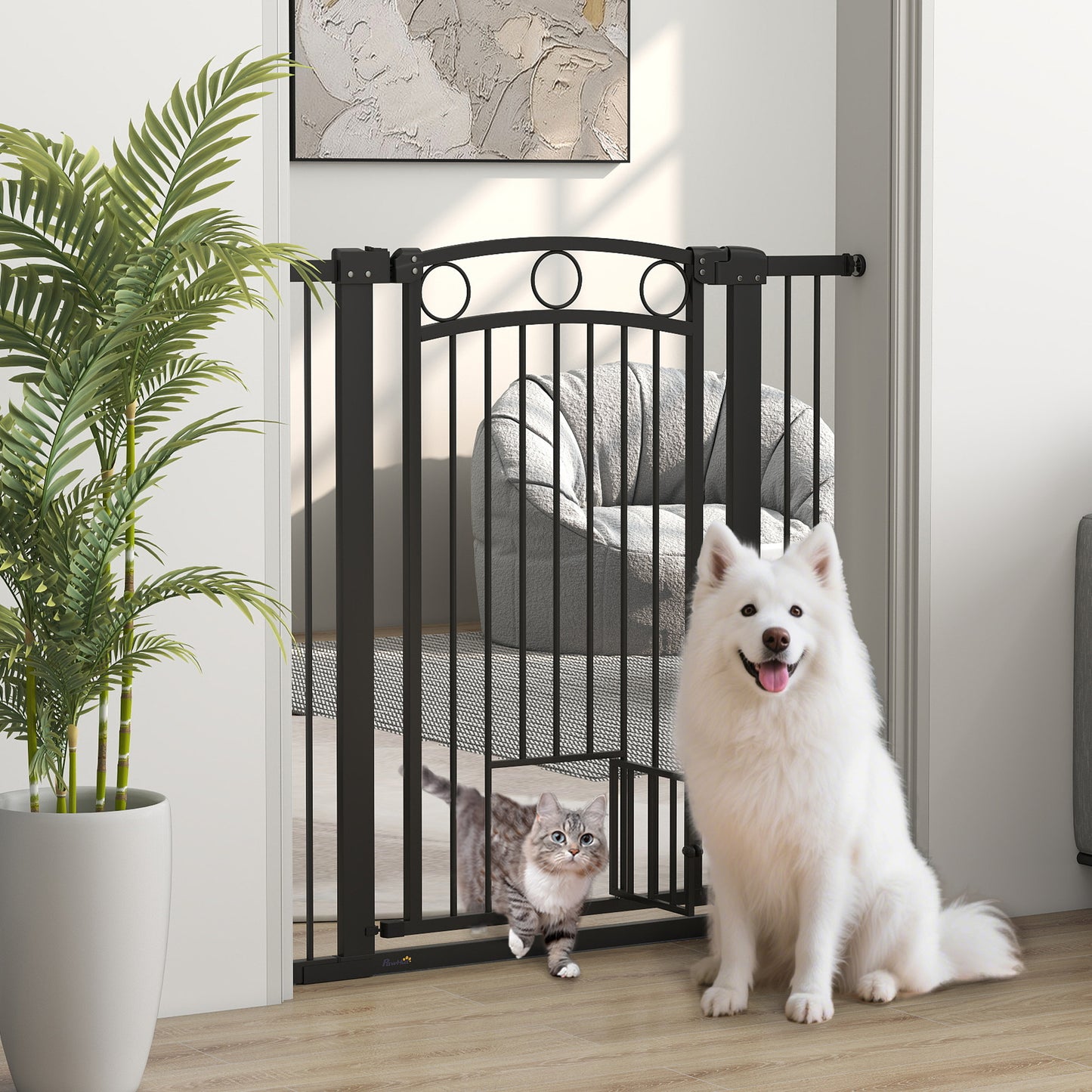 PawHut 106 cm hohes Haustiergitter mit anpassbarer Breite, integrierte Katzentür, für Treppen und Türrahmen, Schwarz
