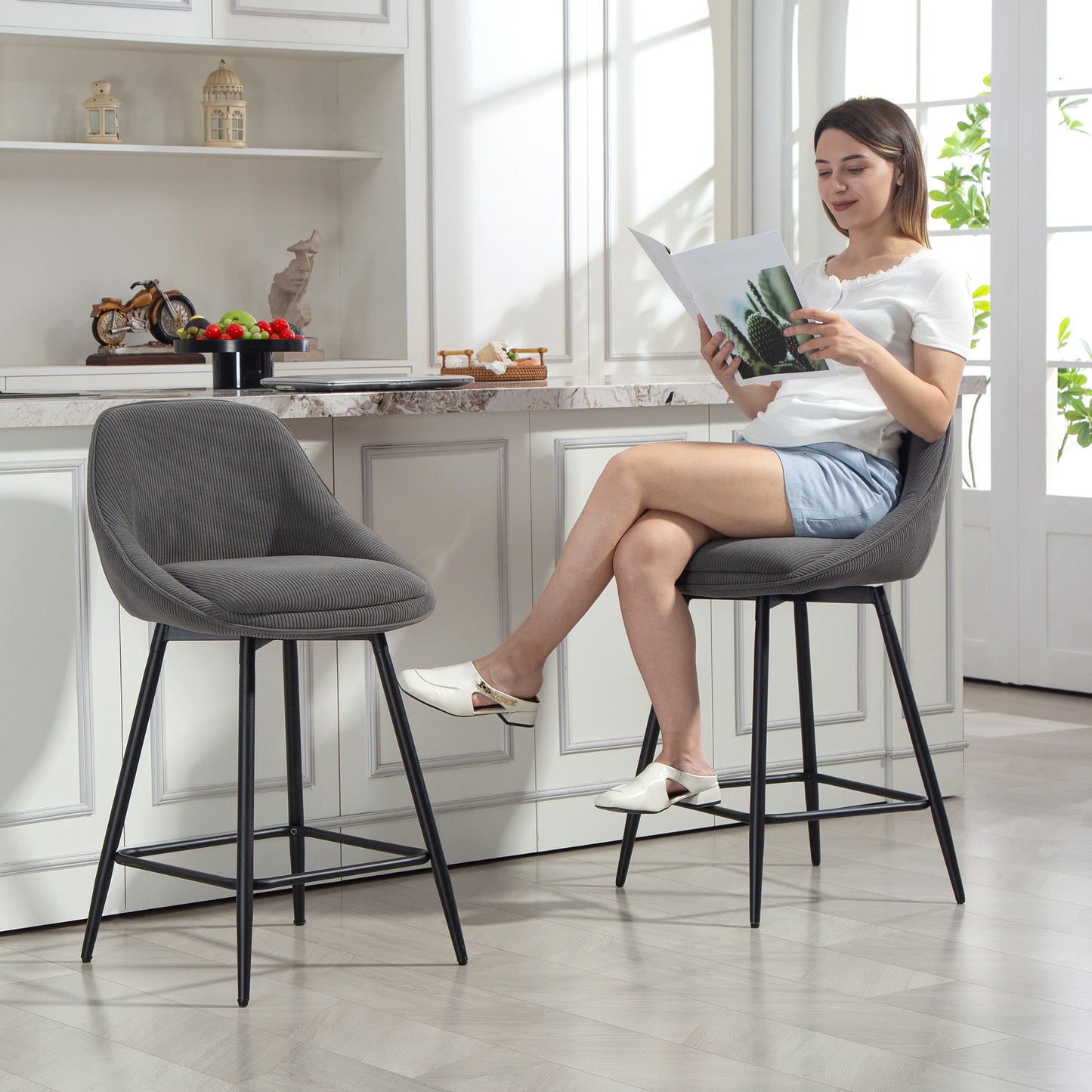 HOMCOM 2er-Set Barstühle mit Cordbezug und Stahlbeinen, Polsterstühle für Kücheninsel, Esszimmer, Grau