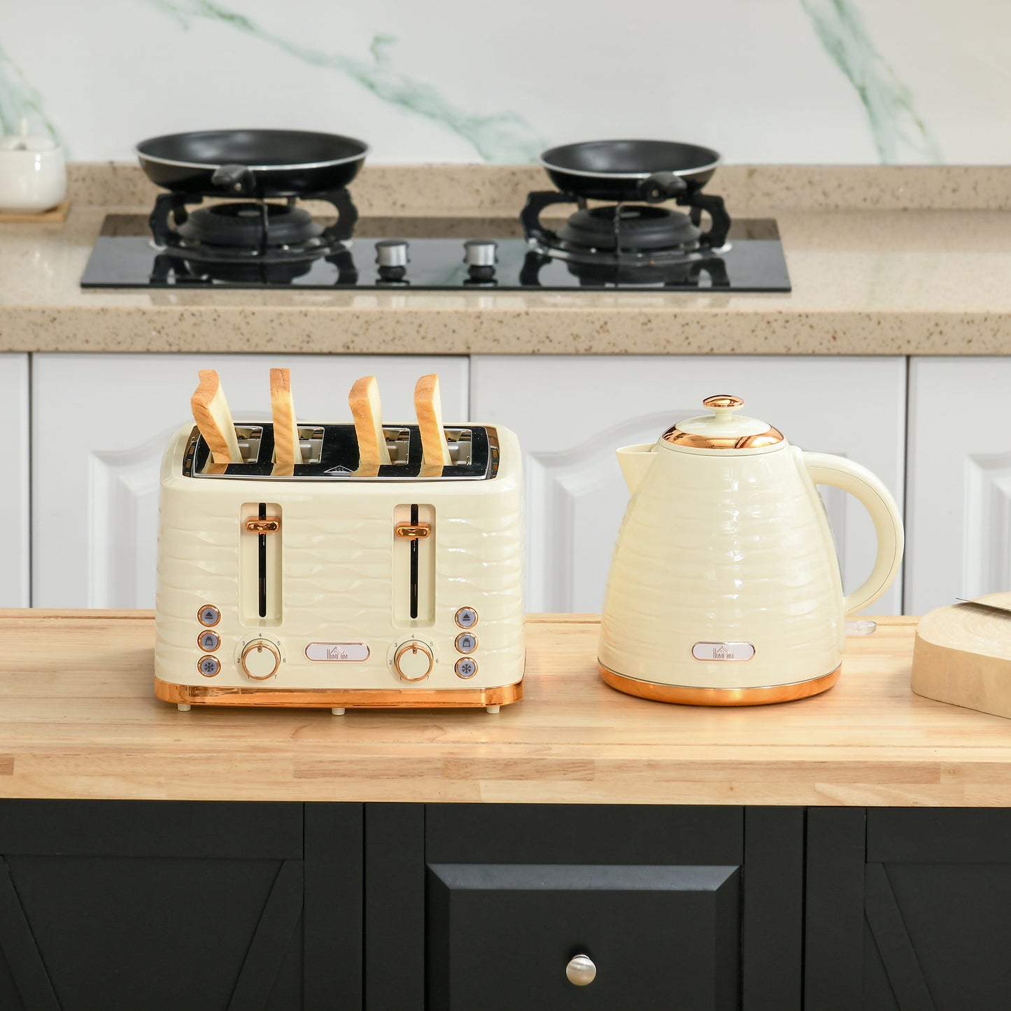 HOMCOM 2-in-1 Toaster- und Wasserkocher-Set, 7 Bräunungsstufen, Auftau- und Aufwärmfunktion, Beige
