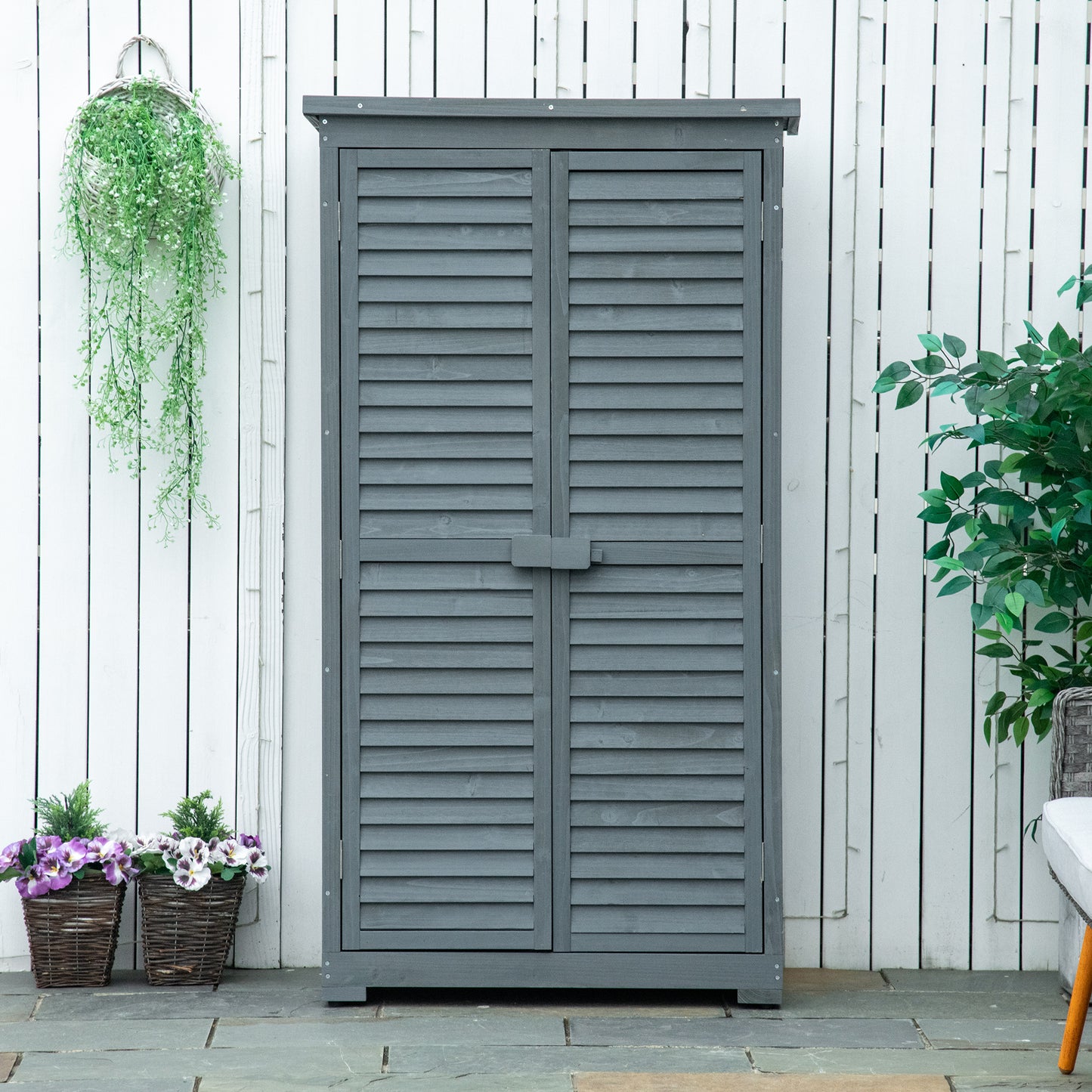 Outsunny Gartenschrank Holz Gerätehaus Geräteschuppen Geräteschrank Holzhütte Pultdach Bitumenpappe Lamellentüren Grau 87 x 46,5 x 160 cm