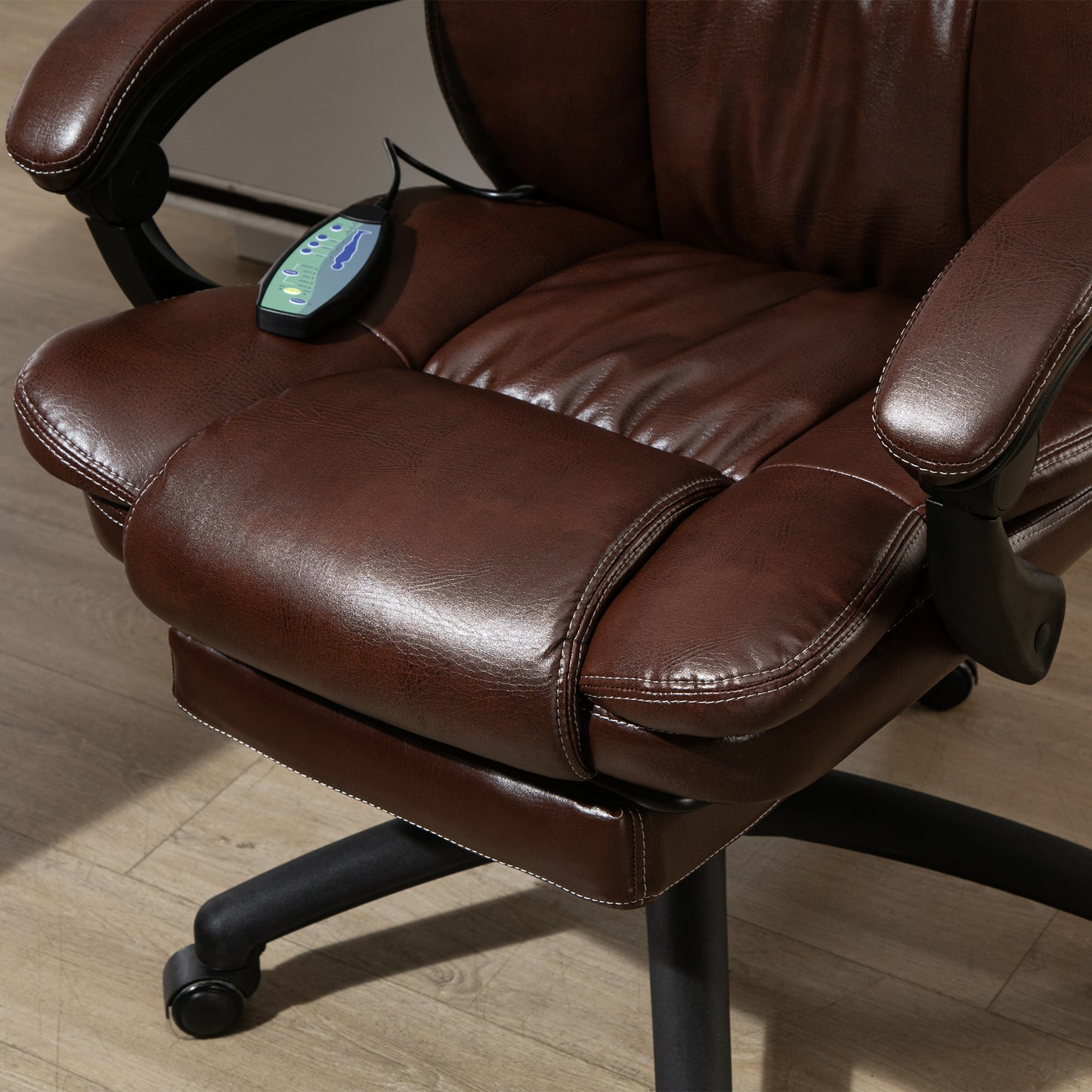 Vinsetto Verstellbarer Drehstuhl mit Fußstütze, Kopfstütze, Massagefunktion, Kunstleder, 68,5x68,5x113-121cm, Braun