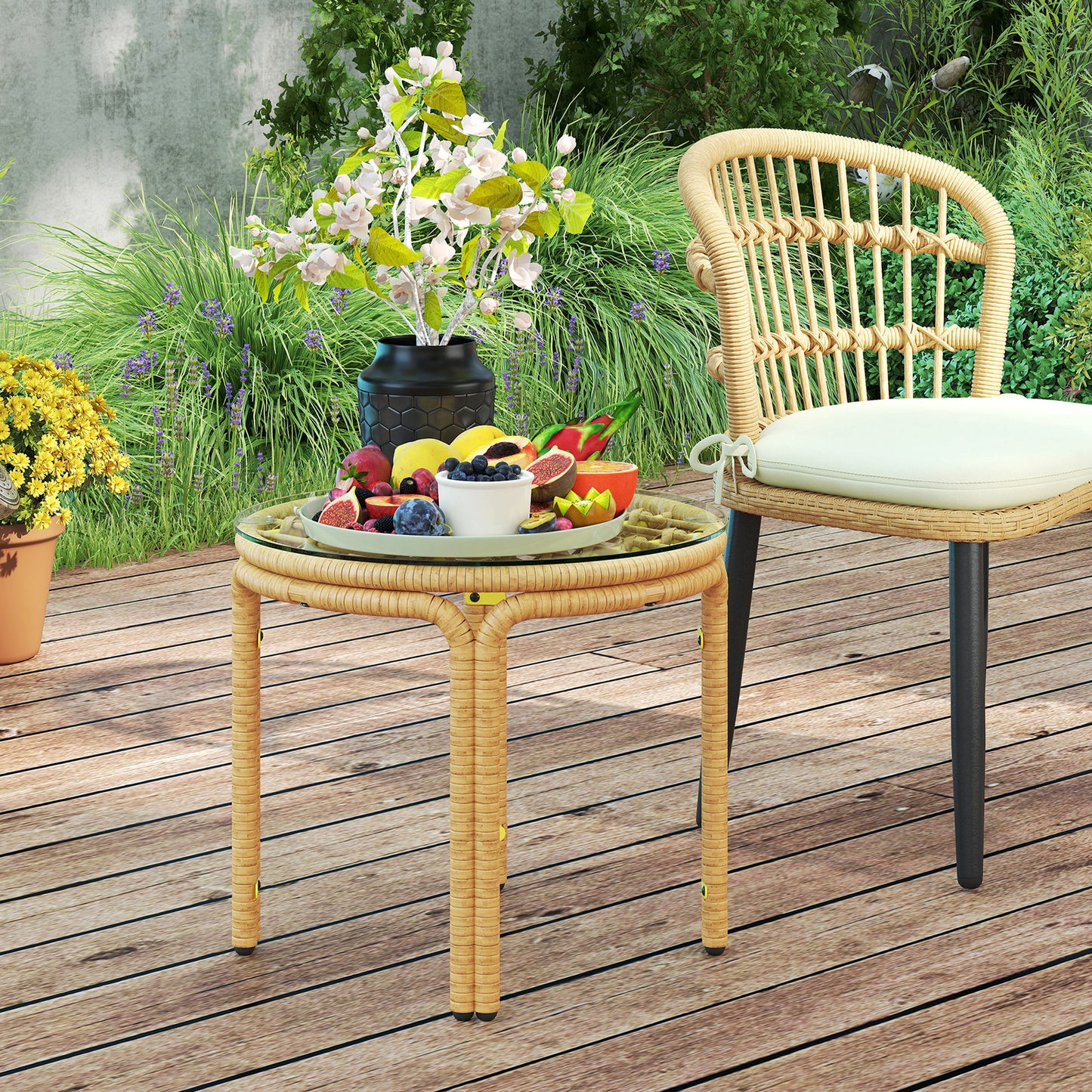 Outsunny Beistelltisch aus Polyrattan runder Couchtisch mit Glas Tischplatte Nachttisch Ø50 cm Gelb