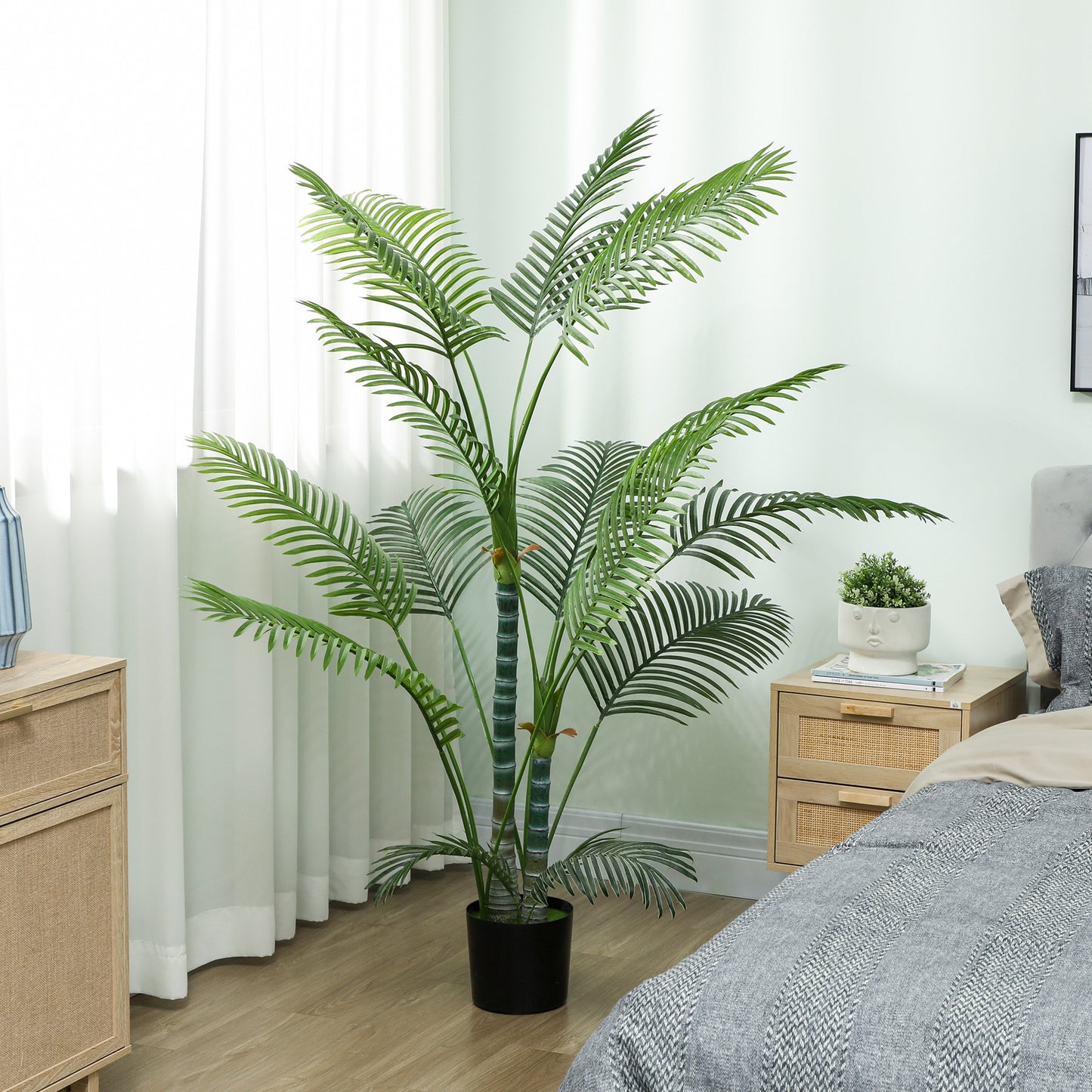 HOMCOM Künstliche Palme mit 16 Kunststoff-Blättern, UV-beständige Kunstpflanze mit Plastiktopf, für drinnen und draußen, Grün