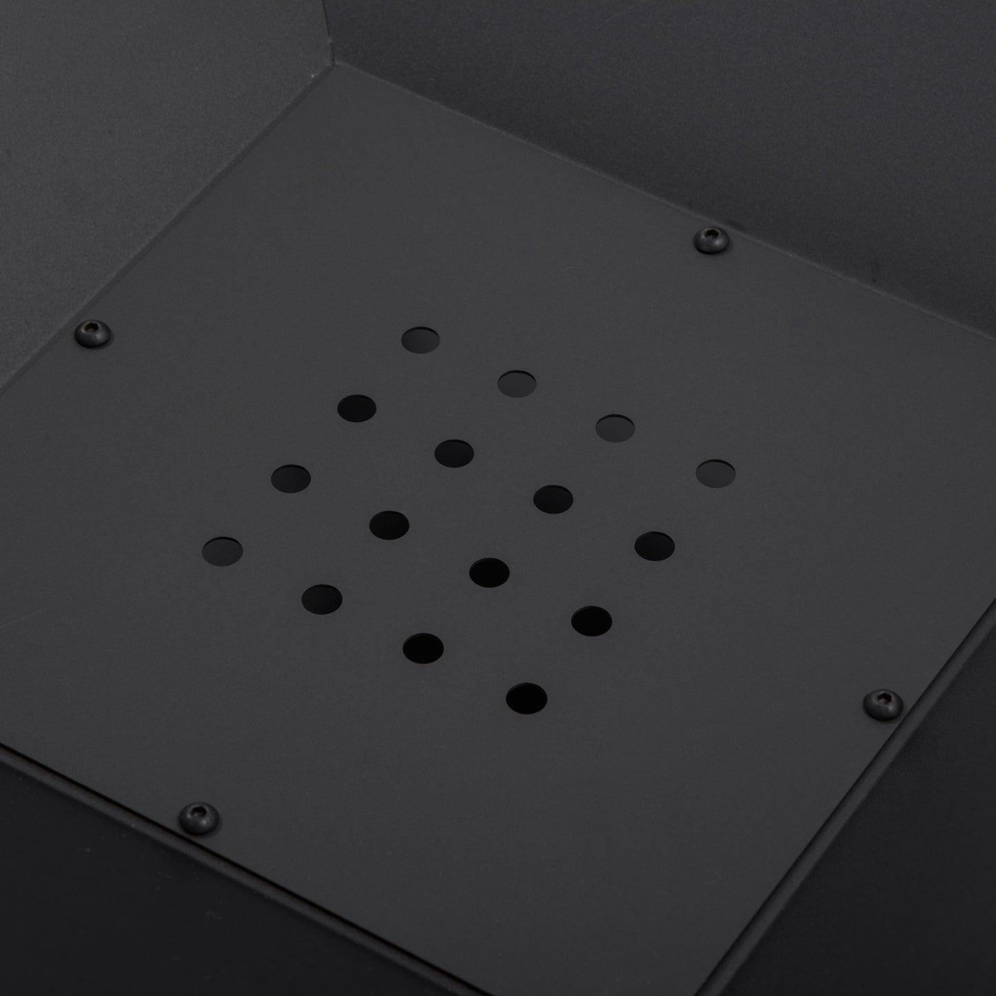 Outsunny Feuerschale 45 x 45 x 34cm aus Edelstahl Feuerstelle mit Funkenschutz Schürhaken Feuerschalen Feuerkorb für Garten, Balkon, BBQ Camping Schwarz