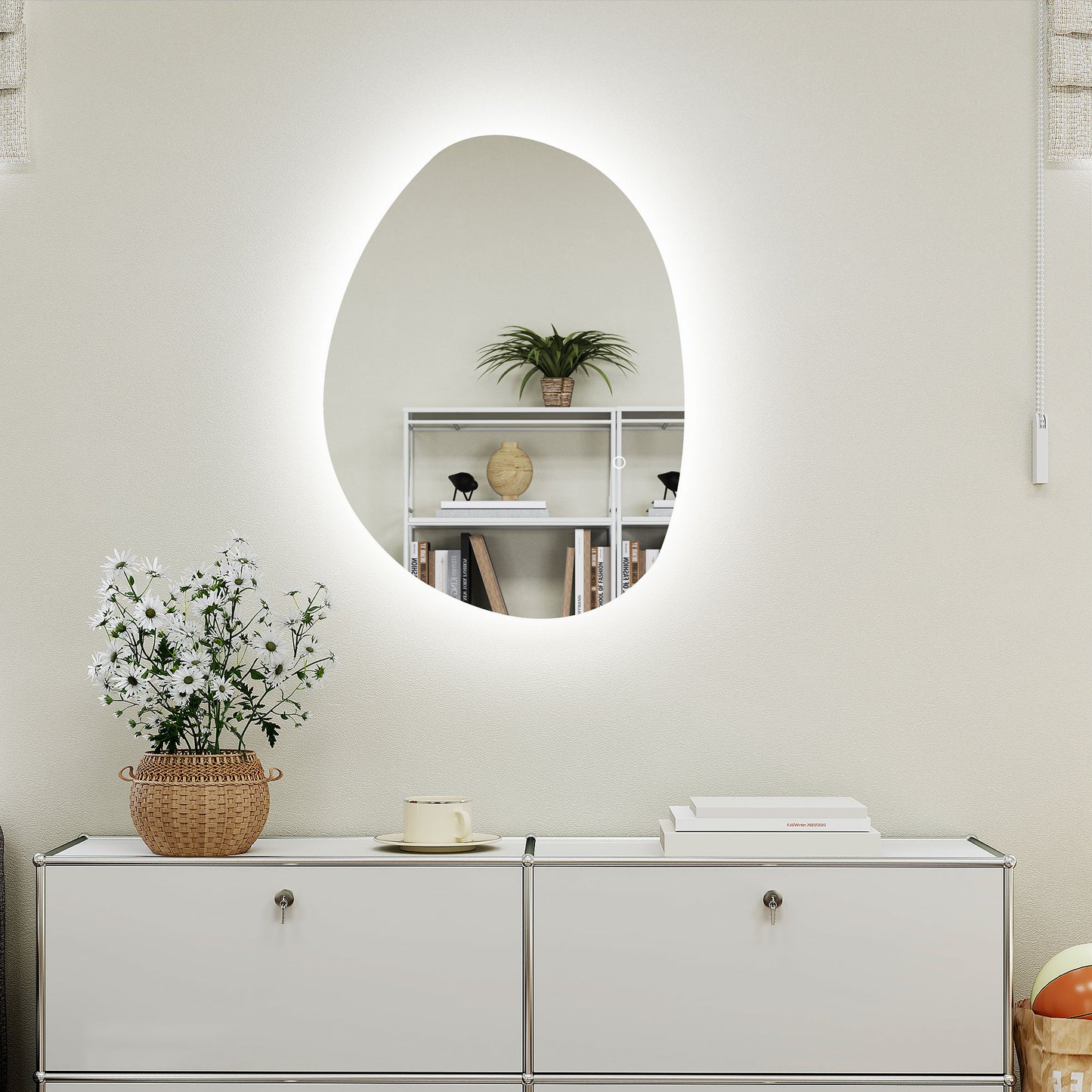 HOMCOM 70 x 50 cm Asymmetrischer Badspiegel mit LED-Licht, Smart Touch Schalter, Anti-Beschlag-Funktion, Silber