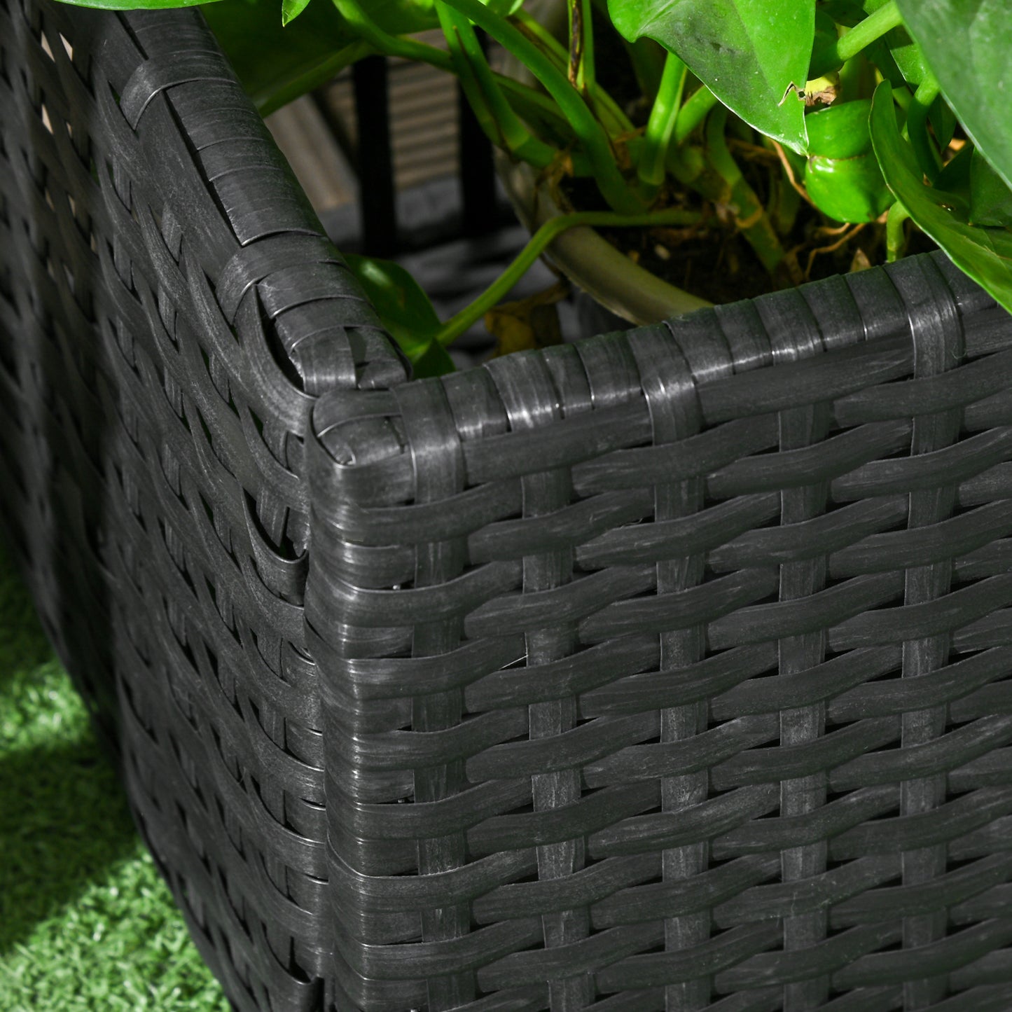 Outsunny Blumenkasten mit Spalier, wetterfest, Polyrattan, 103 x 103 x 29 cm, Schwarz
