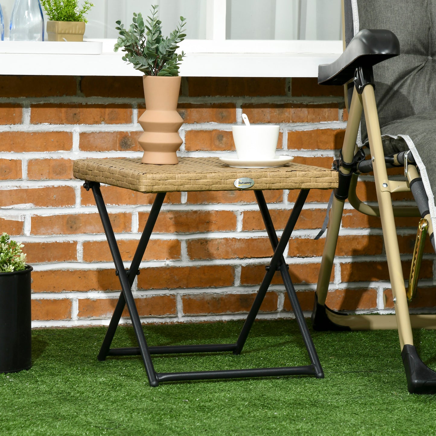 Outsunny Polyrattan Balkontisch, klappbar, Stahlrahmen, pflegeleicht, 40x40x40 cm, Natur