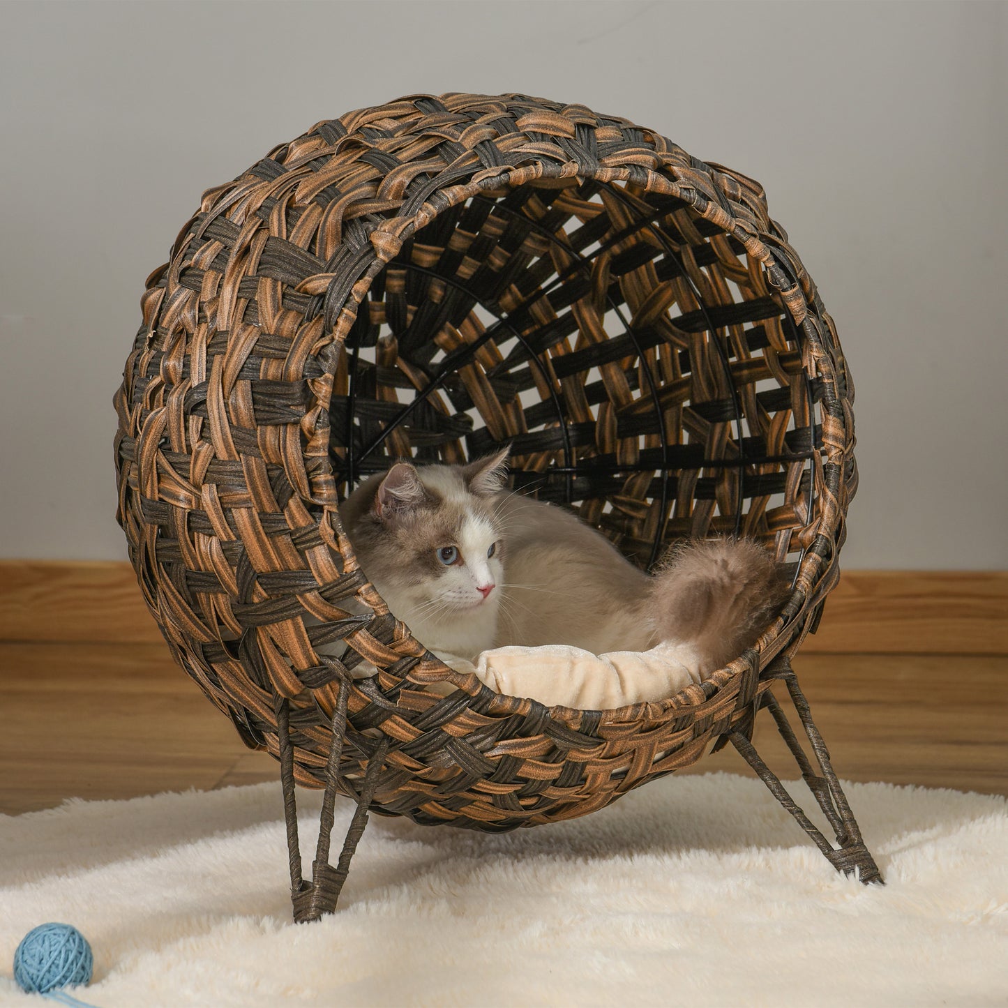 PawHut Katzenhaus aus Rattan mit Kissen Katzenschlafplatz Katzenhöhle mit erhöhten Füßen Braun Ø52 x 58 سم