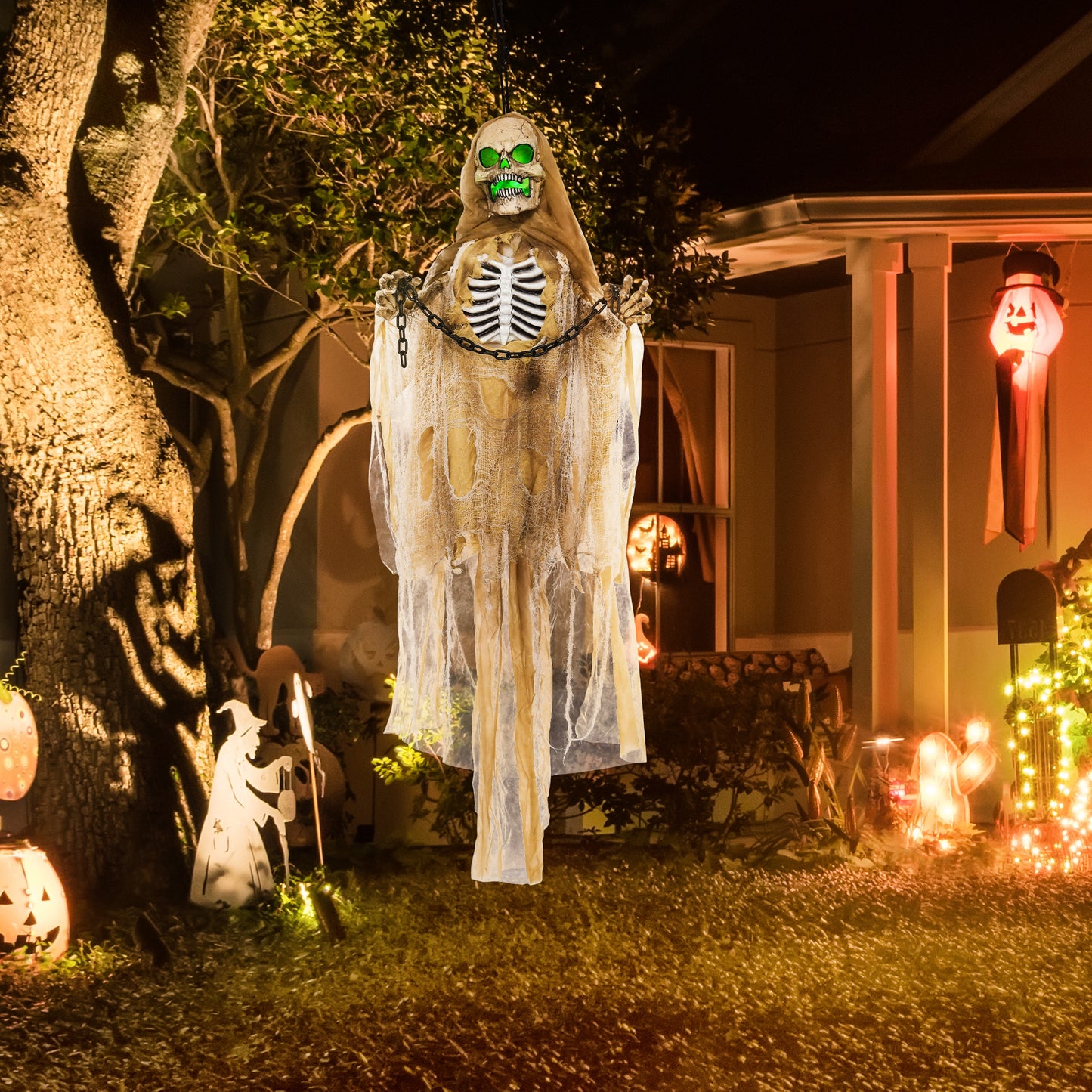 HOMCOM Halloweendekoration, Hängendes Skelett, leuchtender Kopf, unheimliches Heulen, biegsame Arme, Khaki