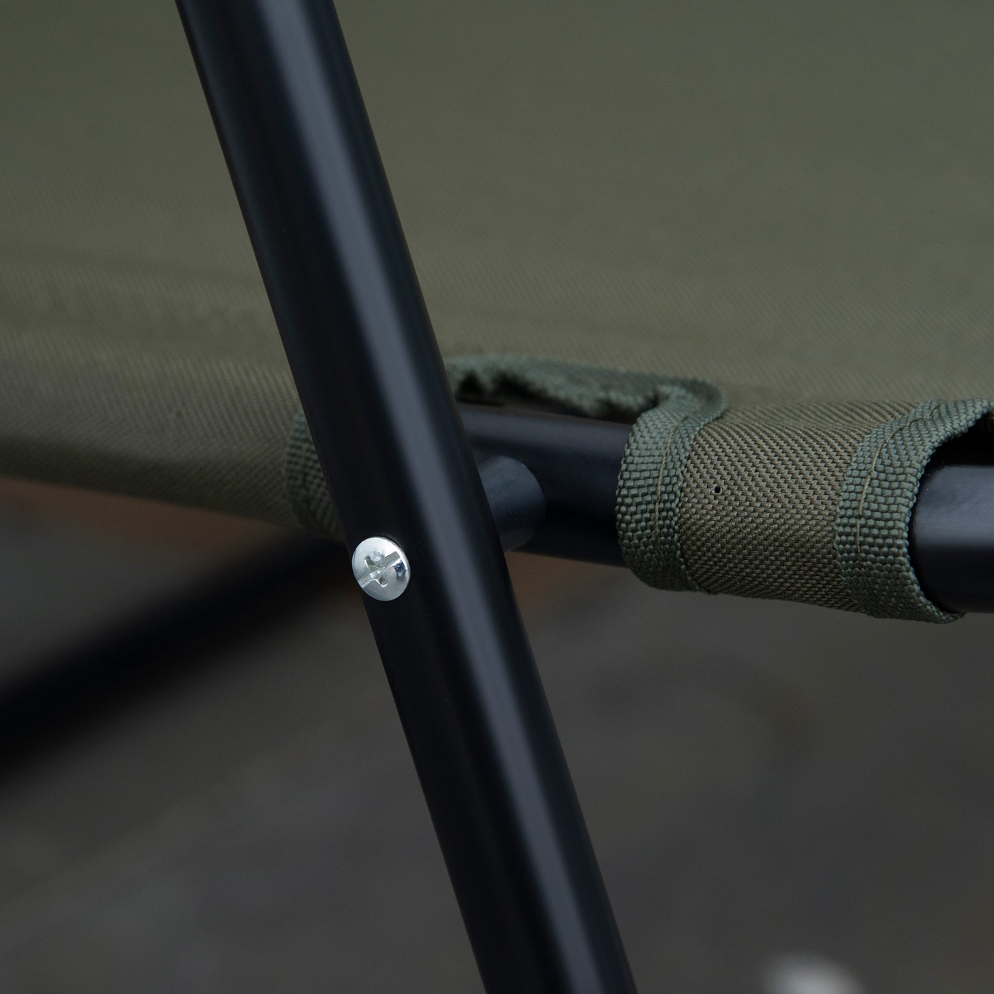 Outsunny Faltstuhl 2-Sitzer faltbar Campingstuhl mit Armlehnen Getränkehalter Outdoor Klappstuhl bis 160 kg belastbar robust Angelstuhl Gartenstuhl für Garten Camping Strand