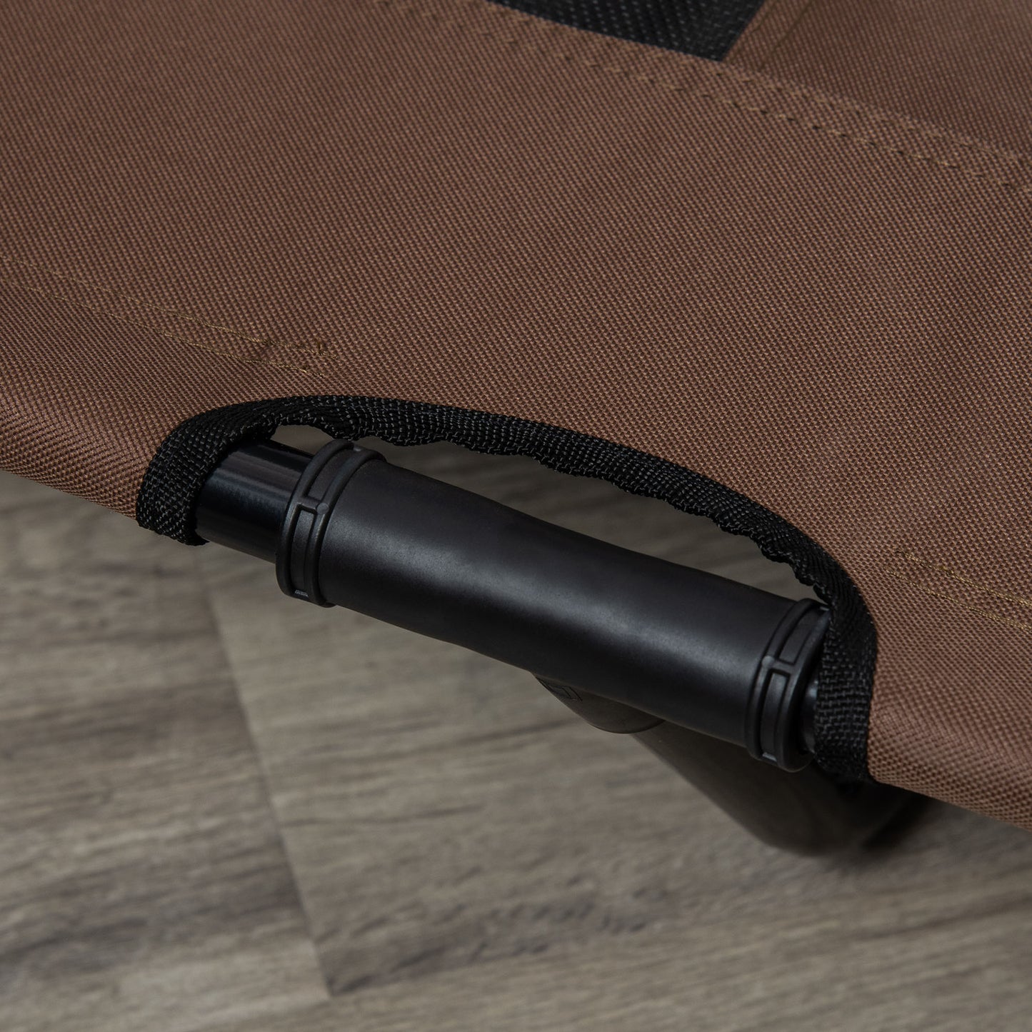 PawHut Hundebett, faltbar, Outdoor-Hundebett, erhöhter Stand, 122 cm x 92 cm x 23 cm, Kaffee-Braun + Schwarz