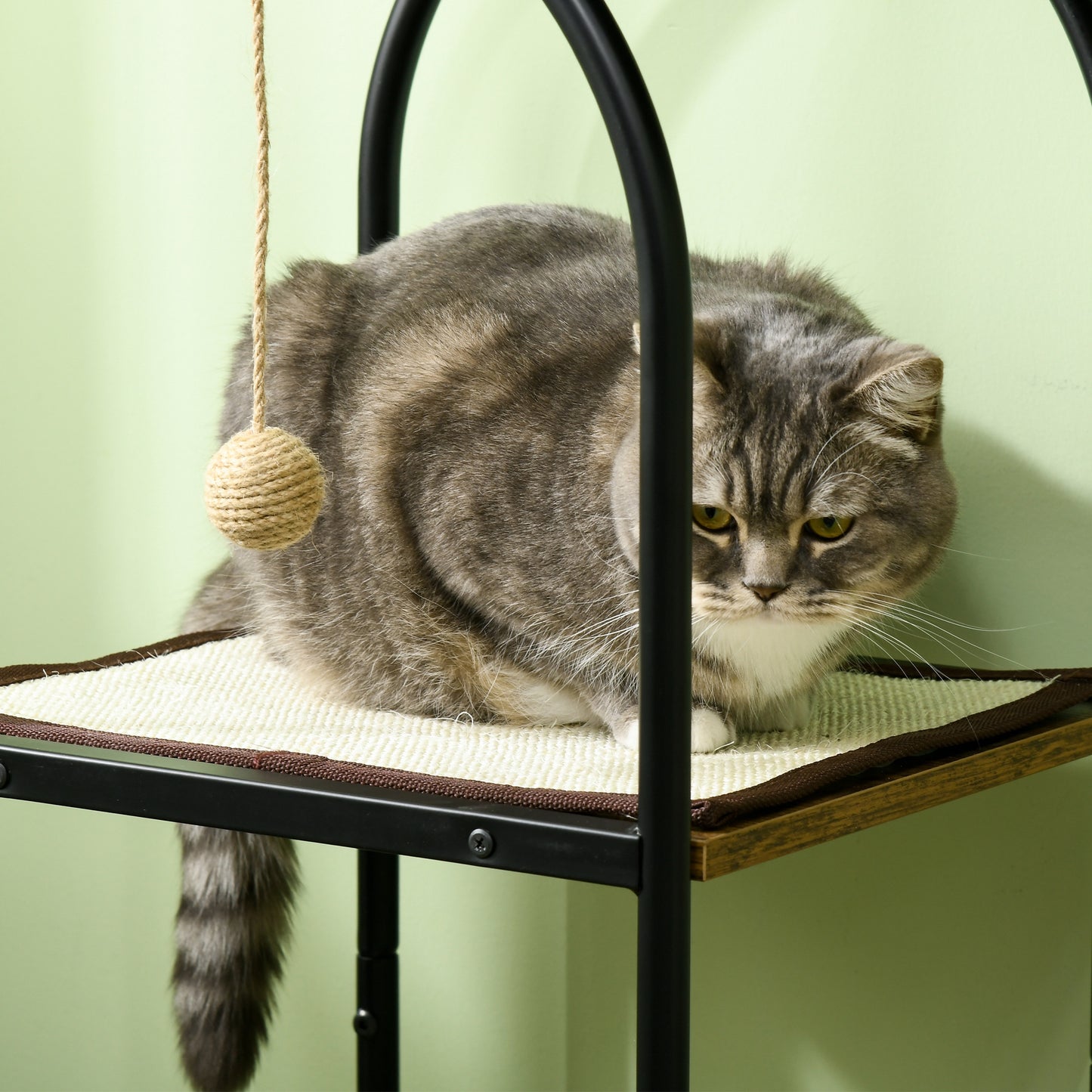 PawHut Kratzbaum, 4 Etagen, Katzenhaus, Spielball, Kippschutz, 80x40x118,5 cm, Braun/Weiß