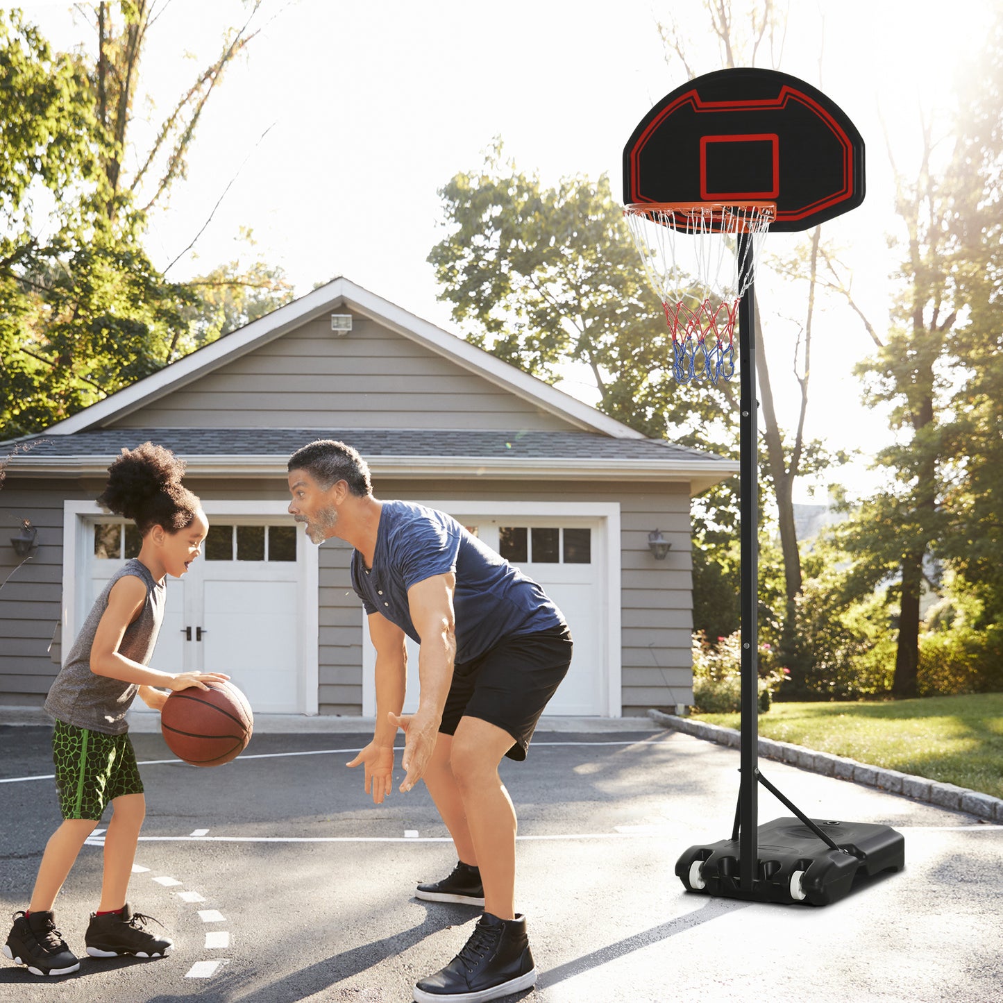HOMCOM Basketballkorb, höhenverstellbar, befüllbarer Standfuß, hochstabil, schwarz, 131 x 49 x 195-250 cm