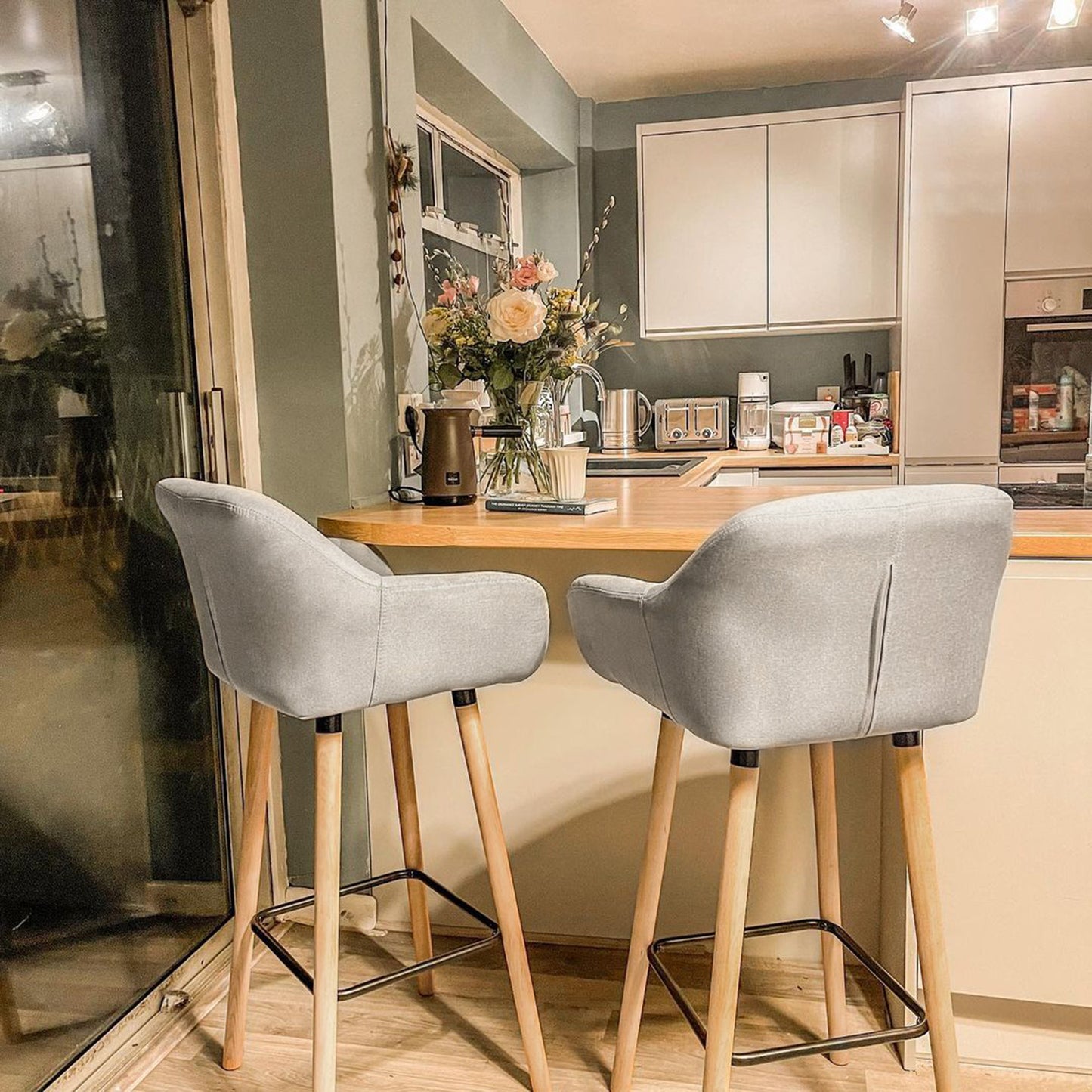 HOMCOM 2er-Set Barhocker, inkl. Fußstütze, Massivholz, 55 cm x 48c m x 100 cm, Beige